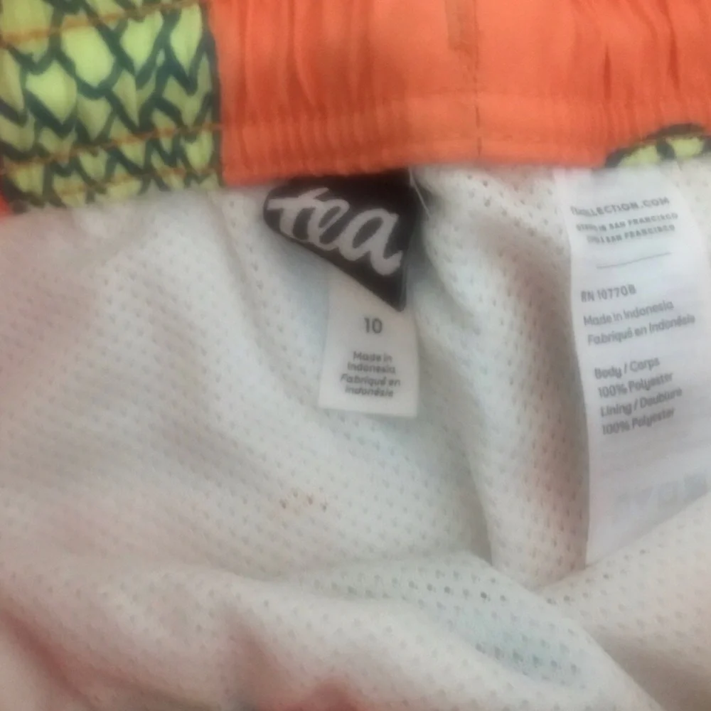 Tea Collection Boys Coral Pineapple Swim Shorts NWT Size 10
